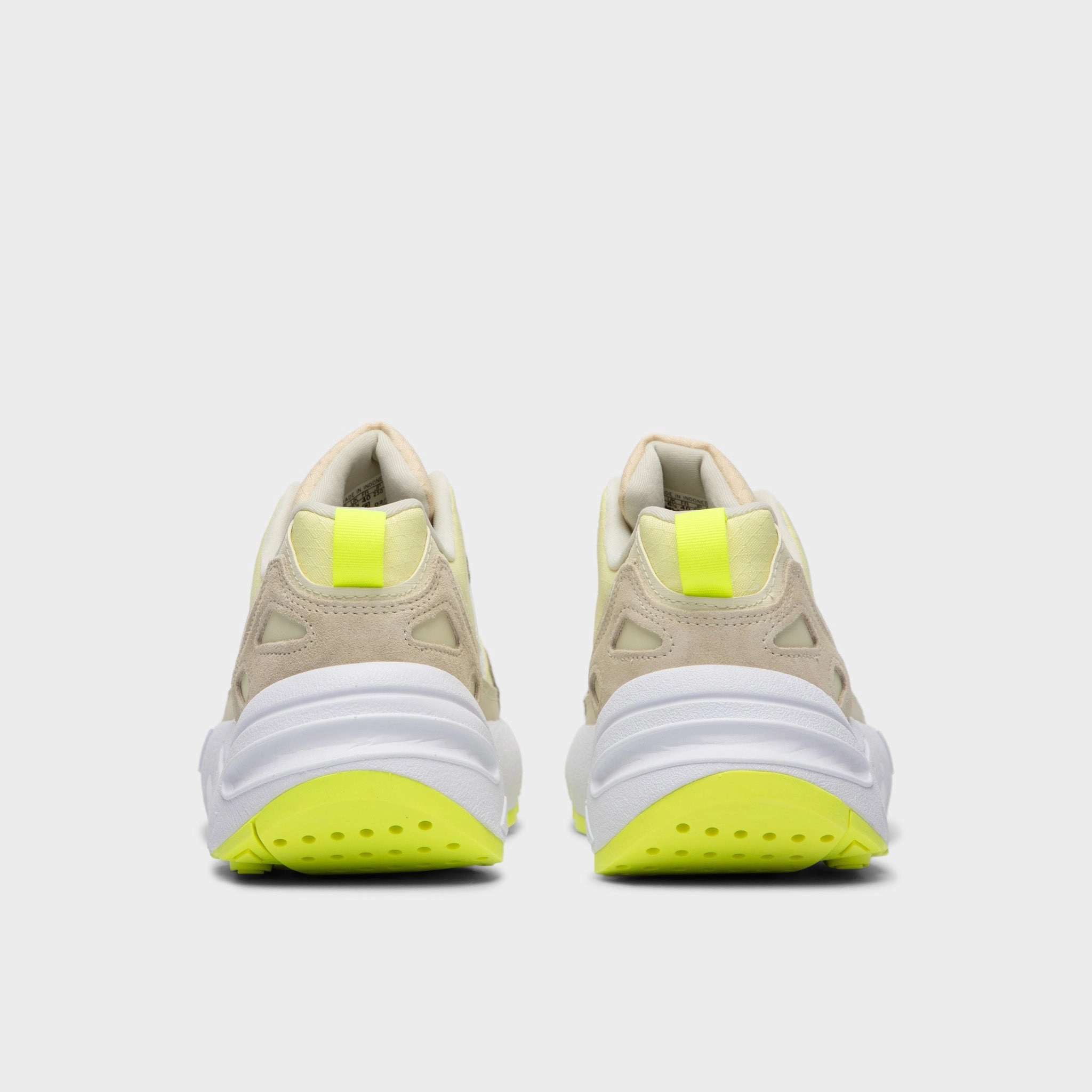 adidas Originals Women's ZX 22 Boost Sand / Cloud White - Yellow Tint