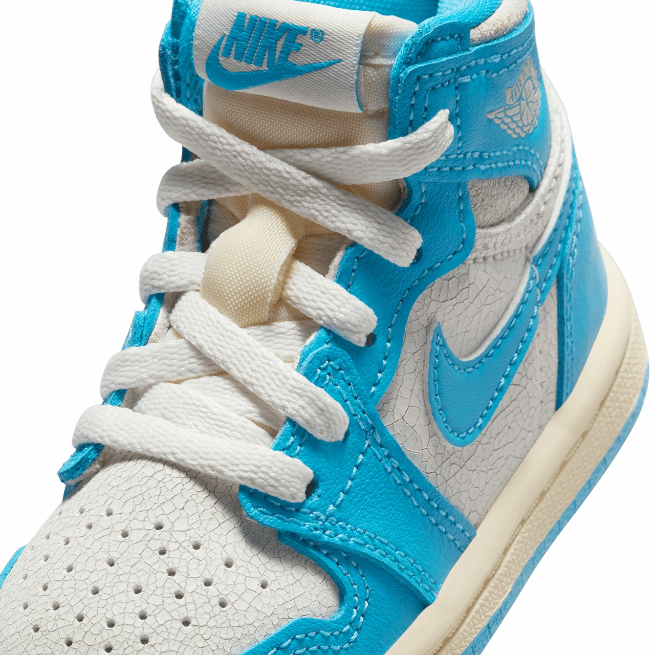 Air Jordan 1 Retro High OG TD 'UNC Reimagined'