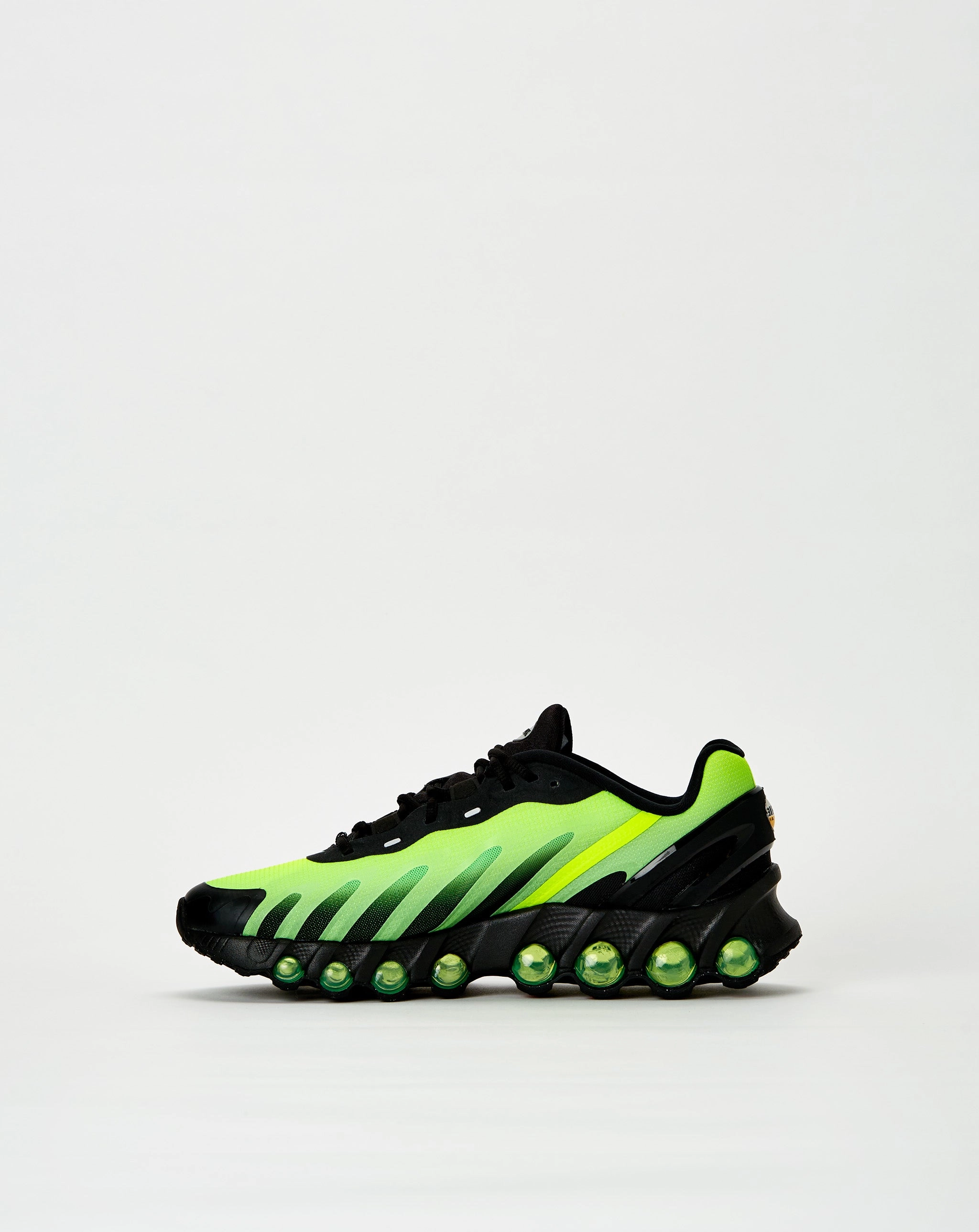 Air Max DN8