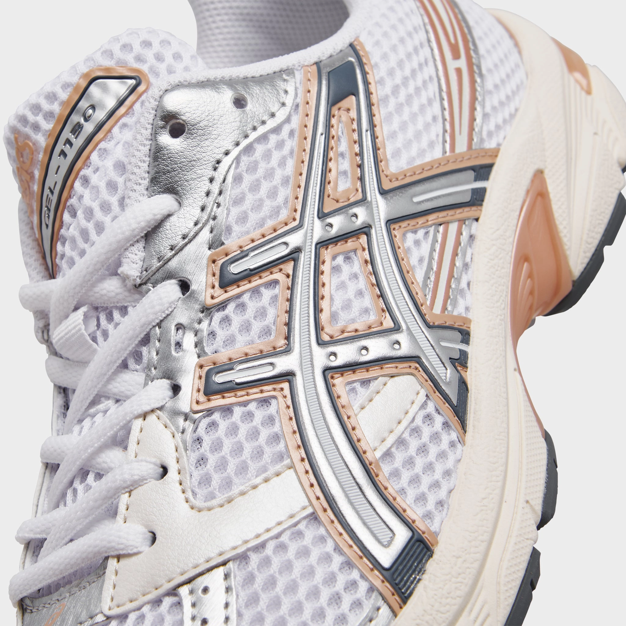 ASICS Women's GEL-1130 White / Pure Silver