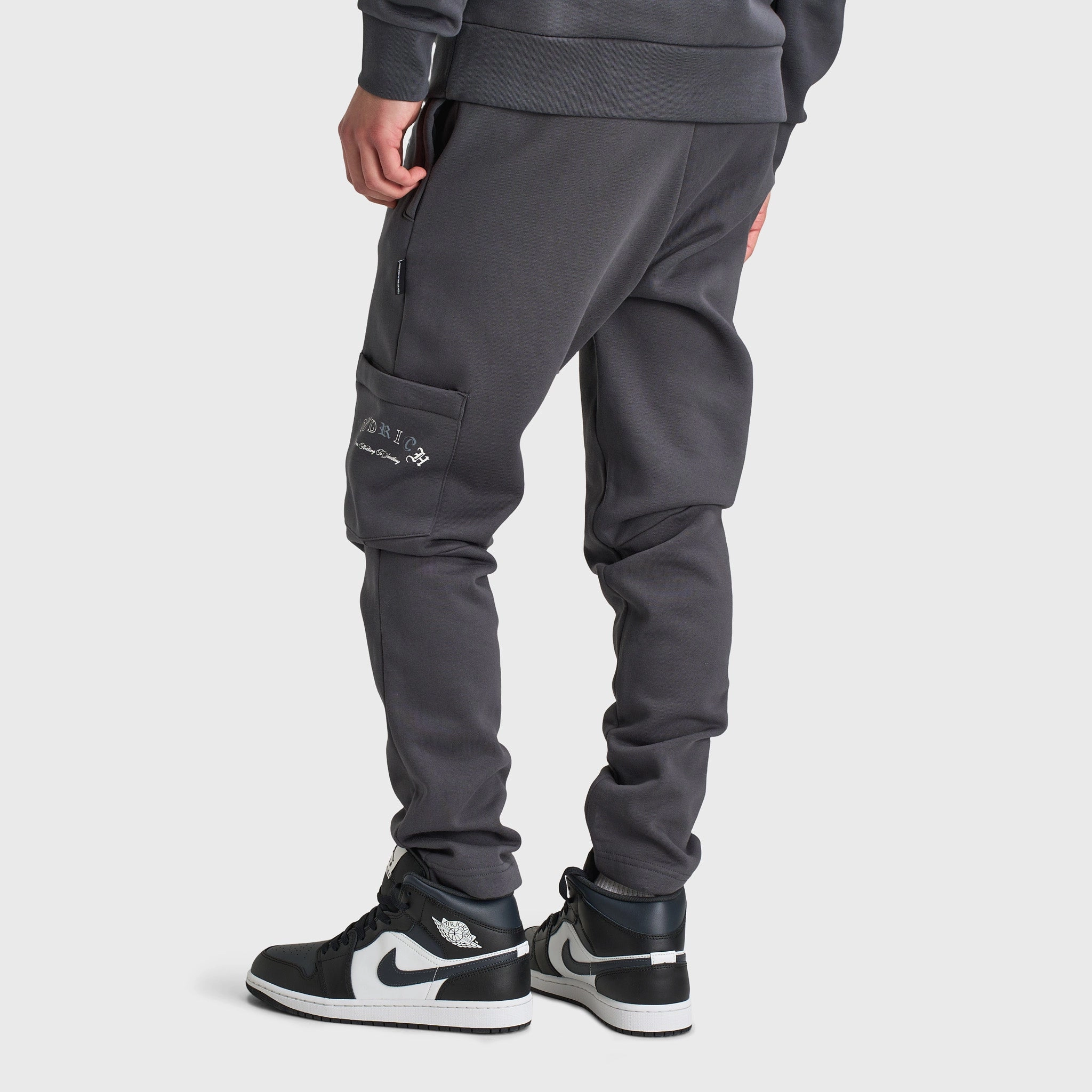 Hoodrich Heat V3 Open Hem Joggers Asphalt / White - Monument