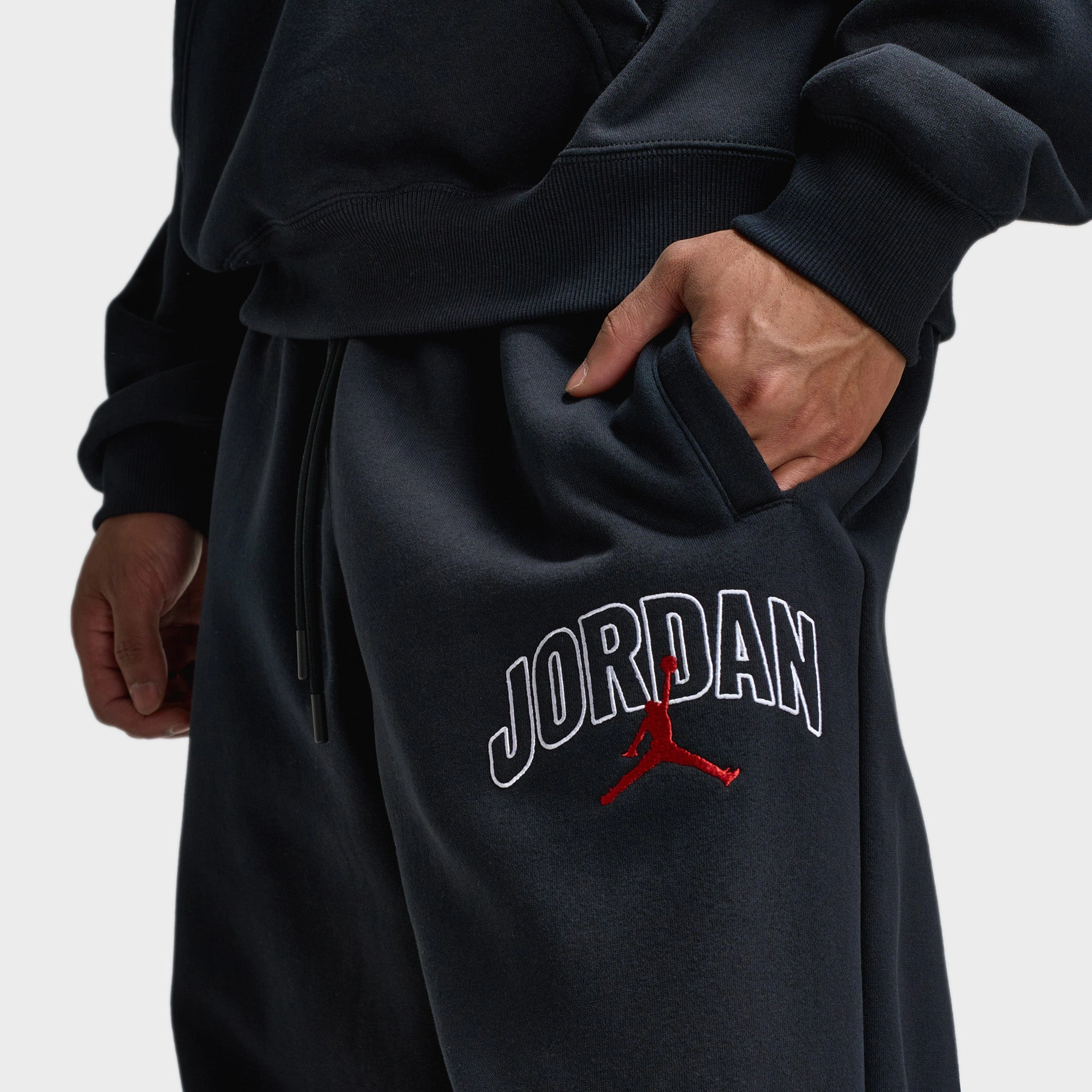 Jordan Brooklyn Oversized Graphic Pants Black / Gym Red