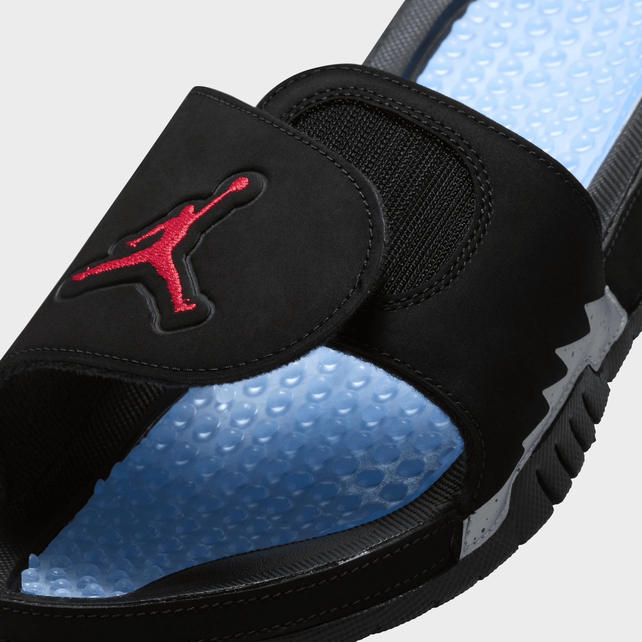 Jordan Hydro V Retro Black / Fire Red - Silver