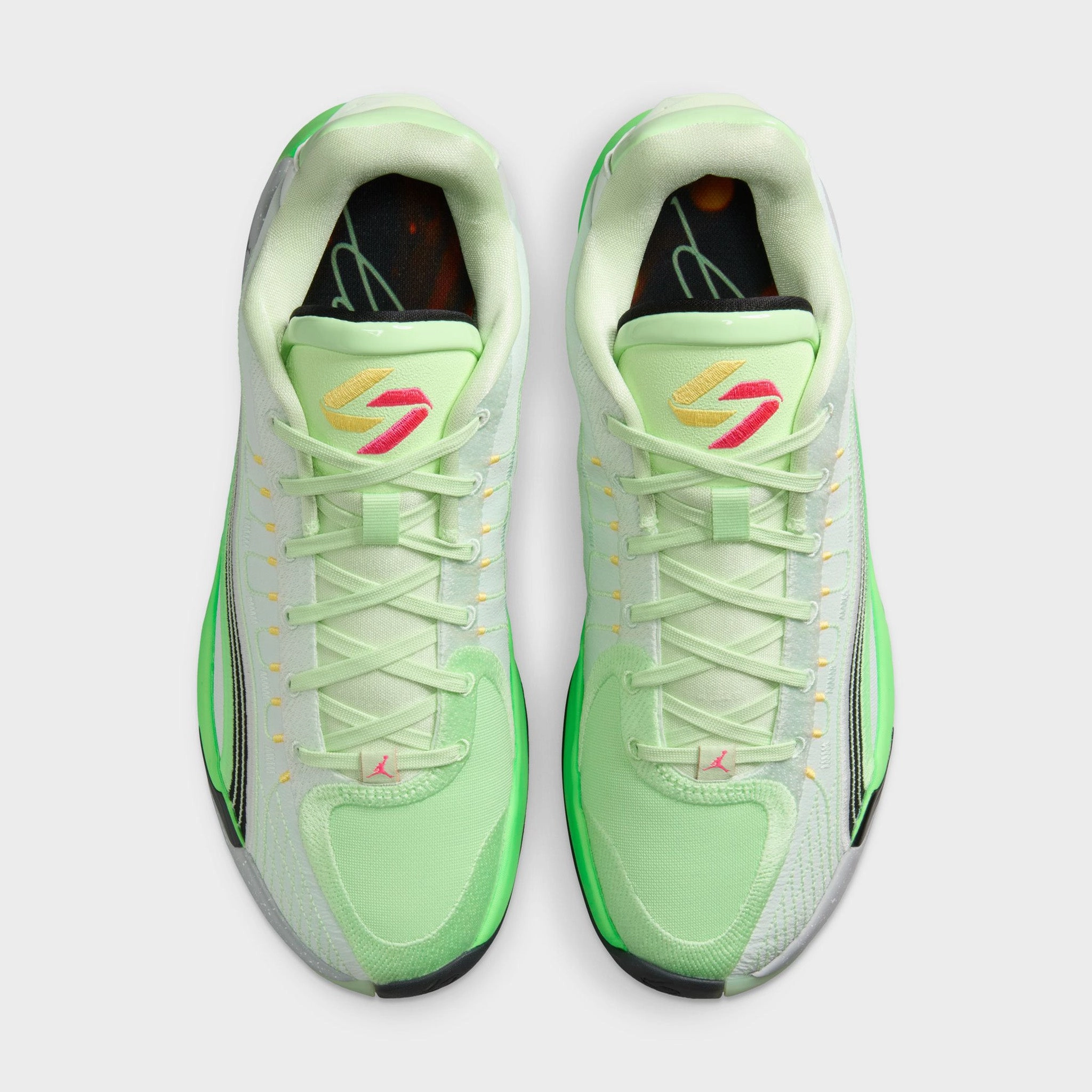 Jordan Luka 4 Barely Green / Black - Vapor Green