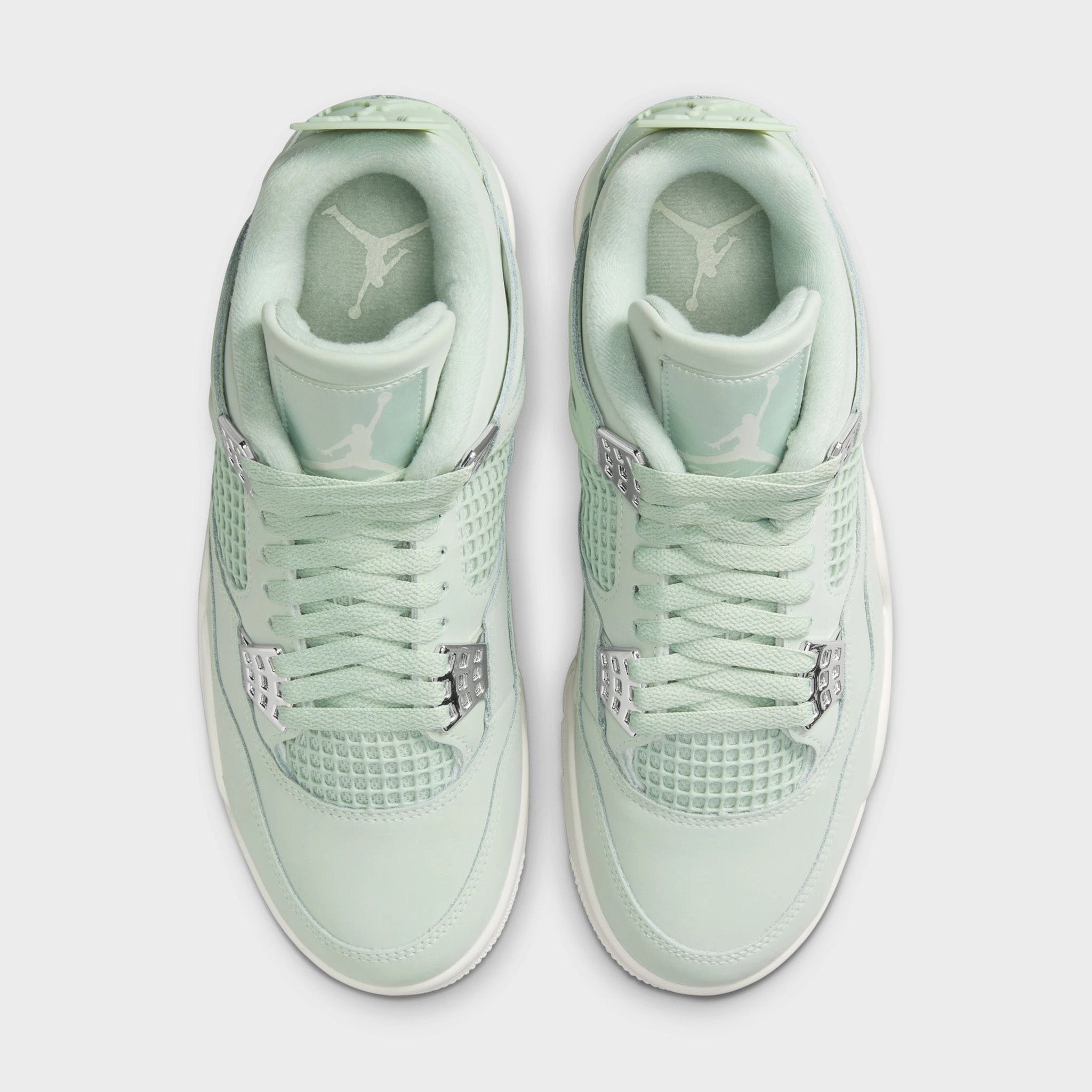 Jordan Women's 4 Retro Seafoam / Sail - Metallic Silver