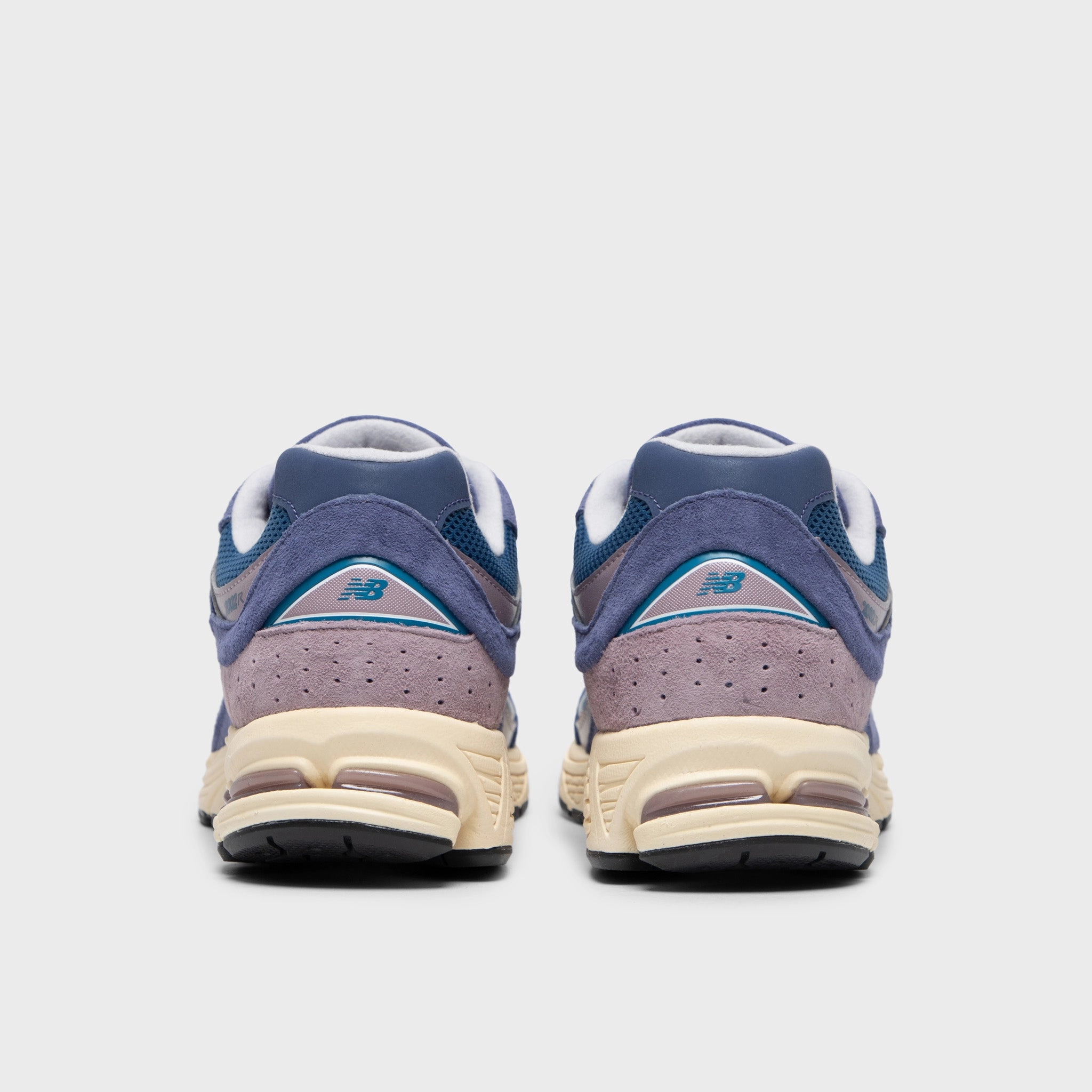 New Balance 2002R Dream State / Ice Wine