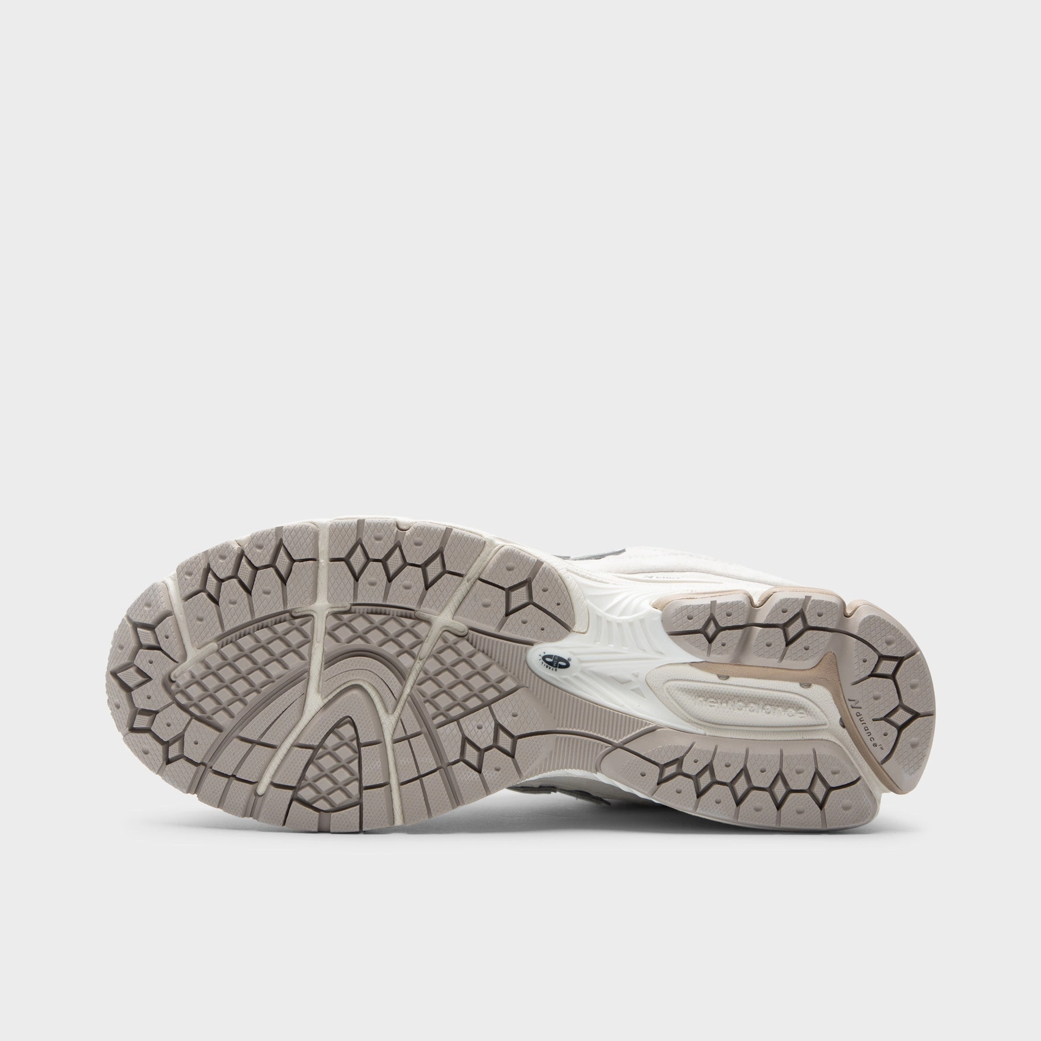 New Balance 2002R Tan / Tan