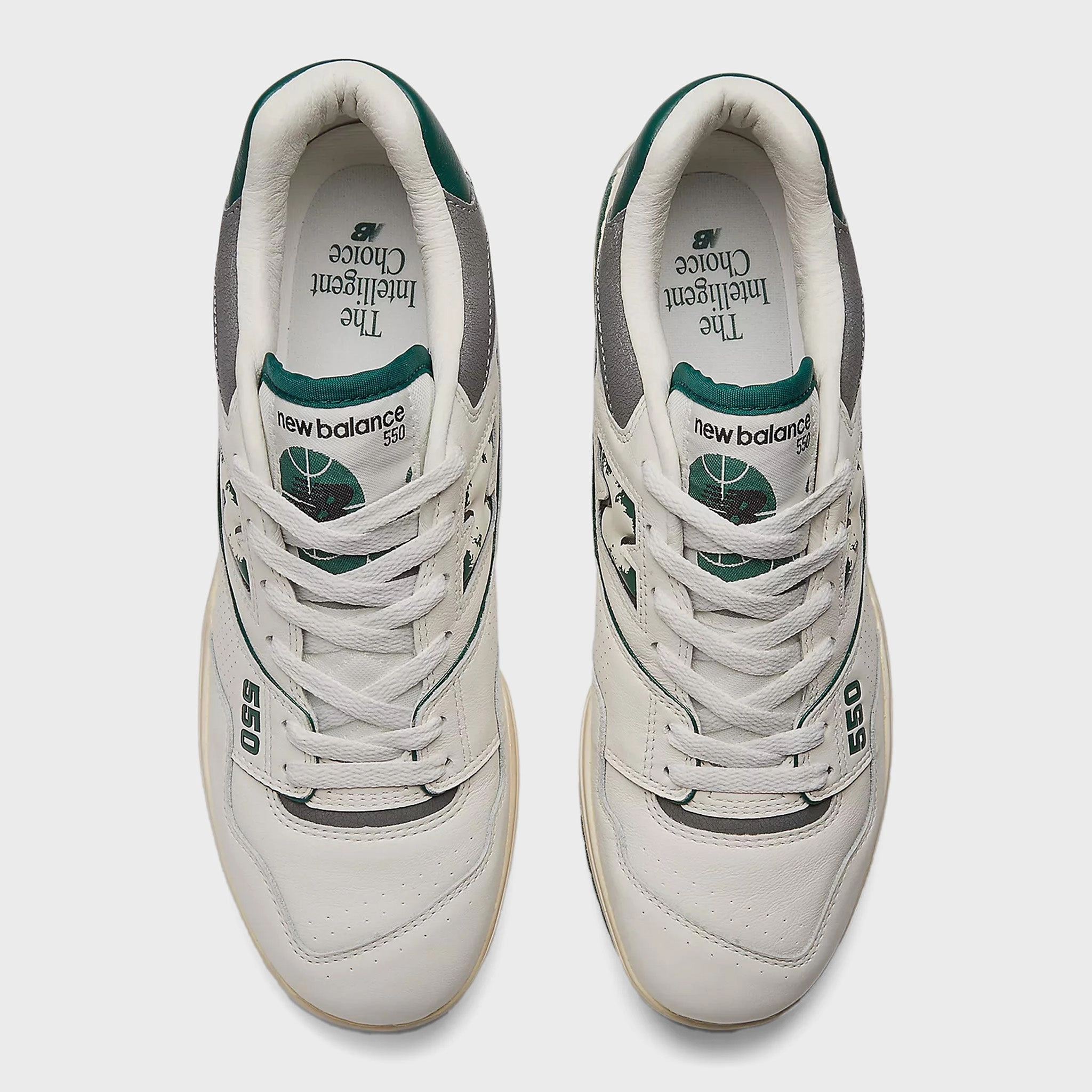 New Balance 550 Sea Salt / Marsh Green