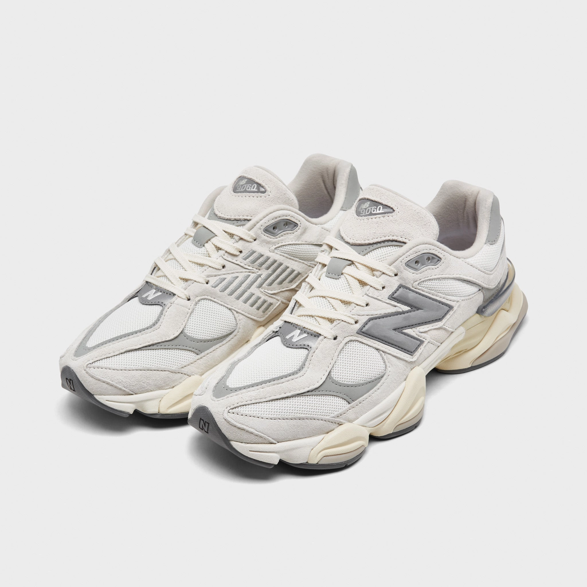 New Balance 9060 / Sea Salt