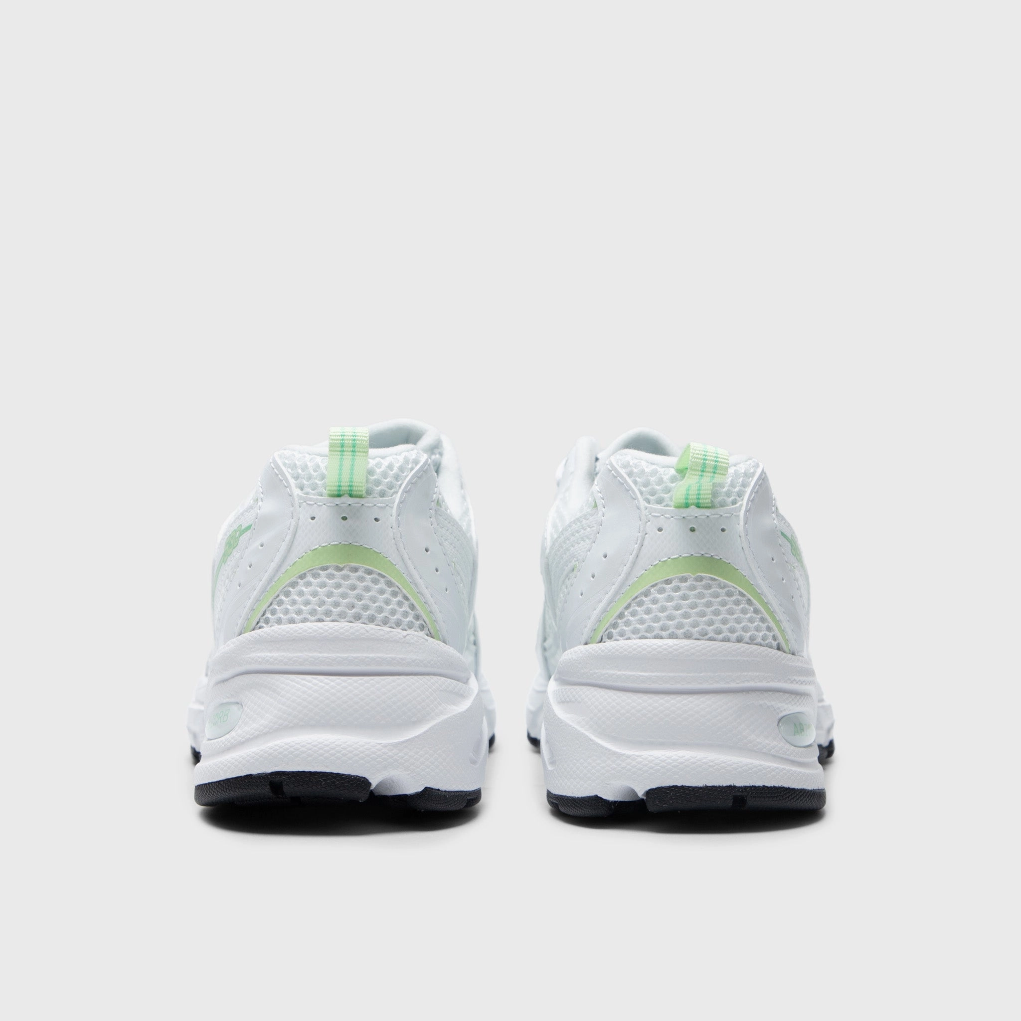 New Balance Juniors' 530 White / Melon Water