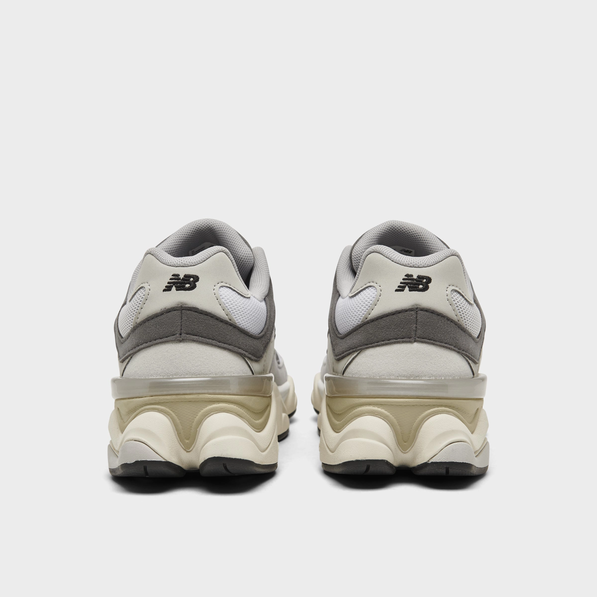 New Balance Juniors' 9060 Rain Cloud / Castlerock