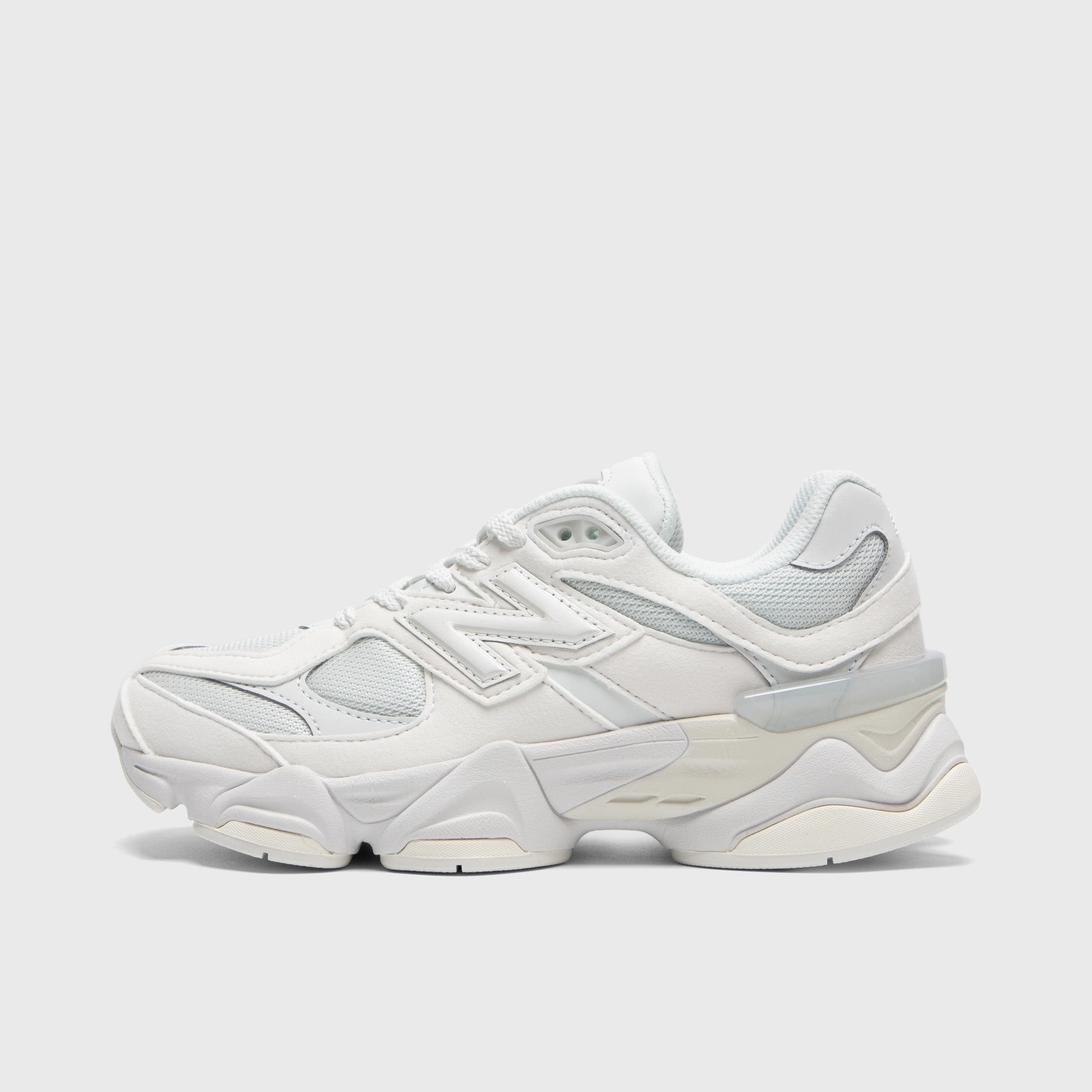 New Balance Juniors' 9060 White / White