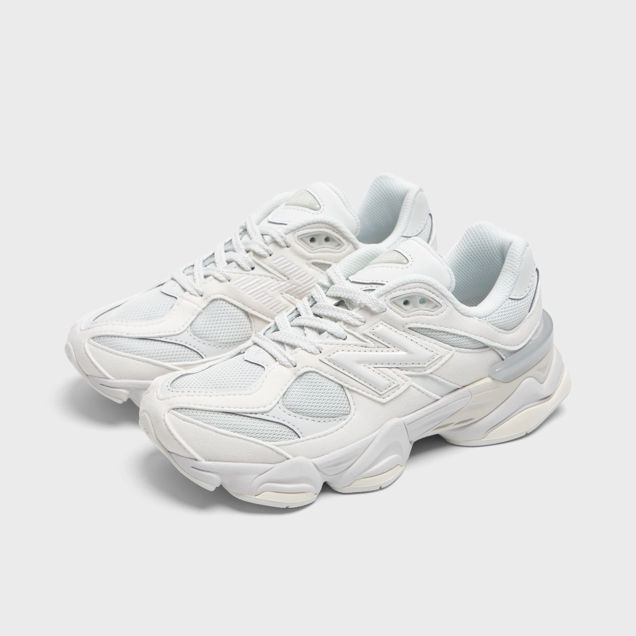 New Balance Juniors' 9060 White / White
