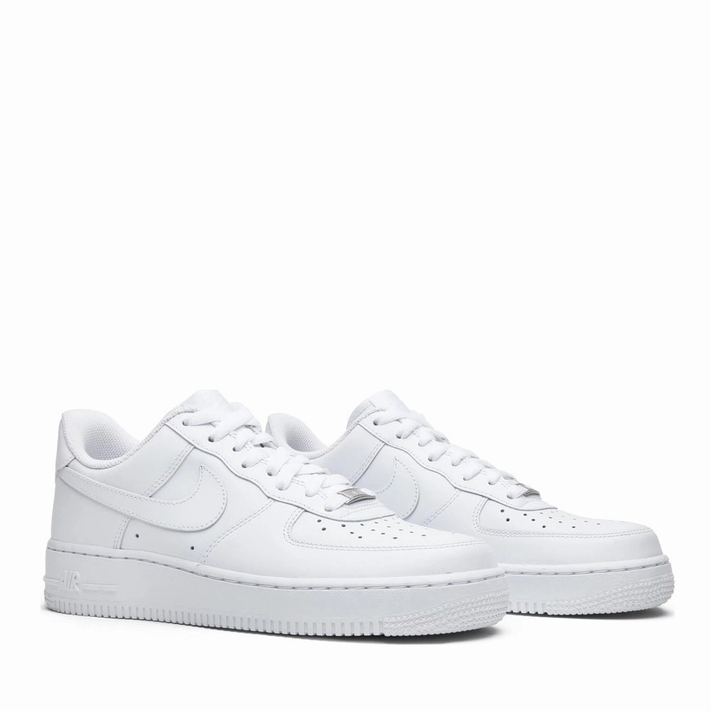 NIKE AIR FORCE1 LOW WHITE (NEW)