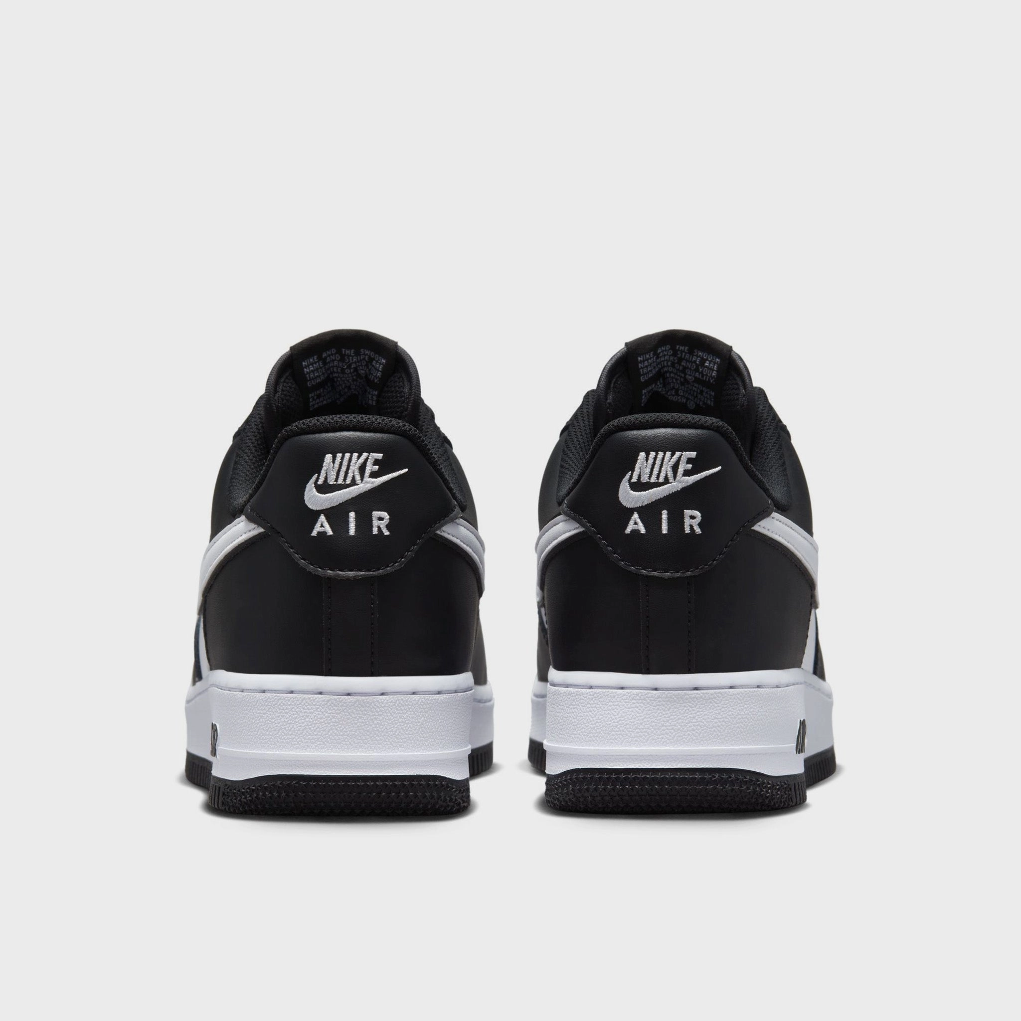 Nike Air Force 1 '07 Black / White - Black
