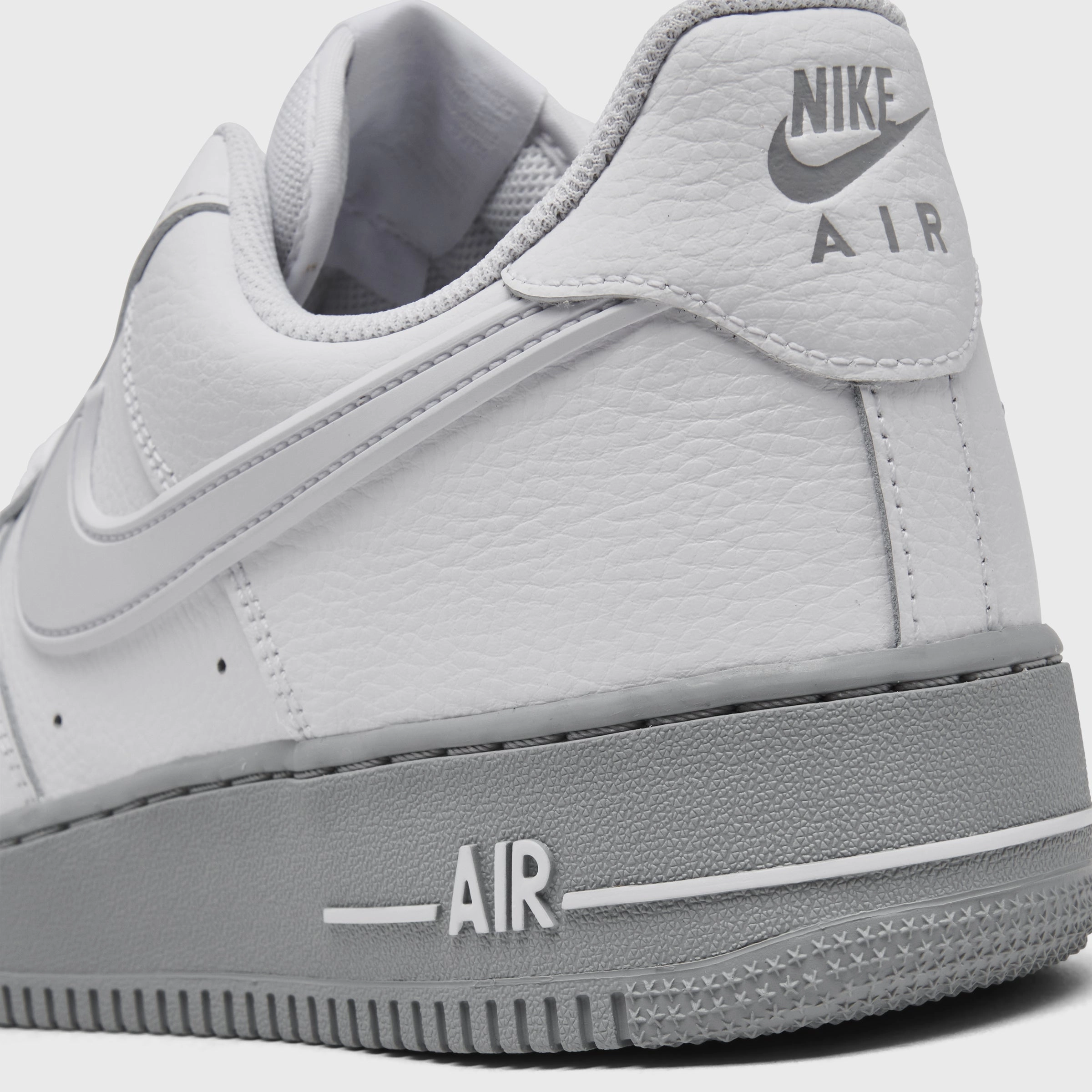 Nike Air Force 1 '07 White / Light Smoke Grey