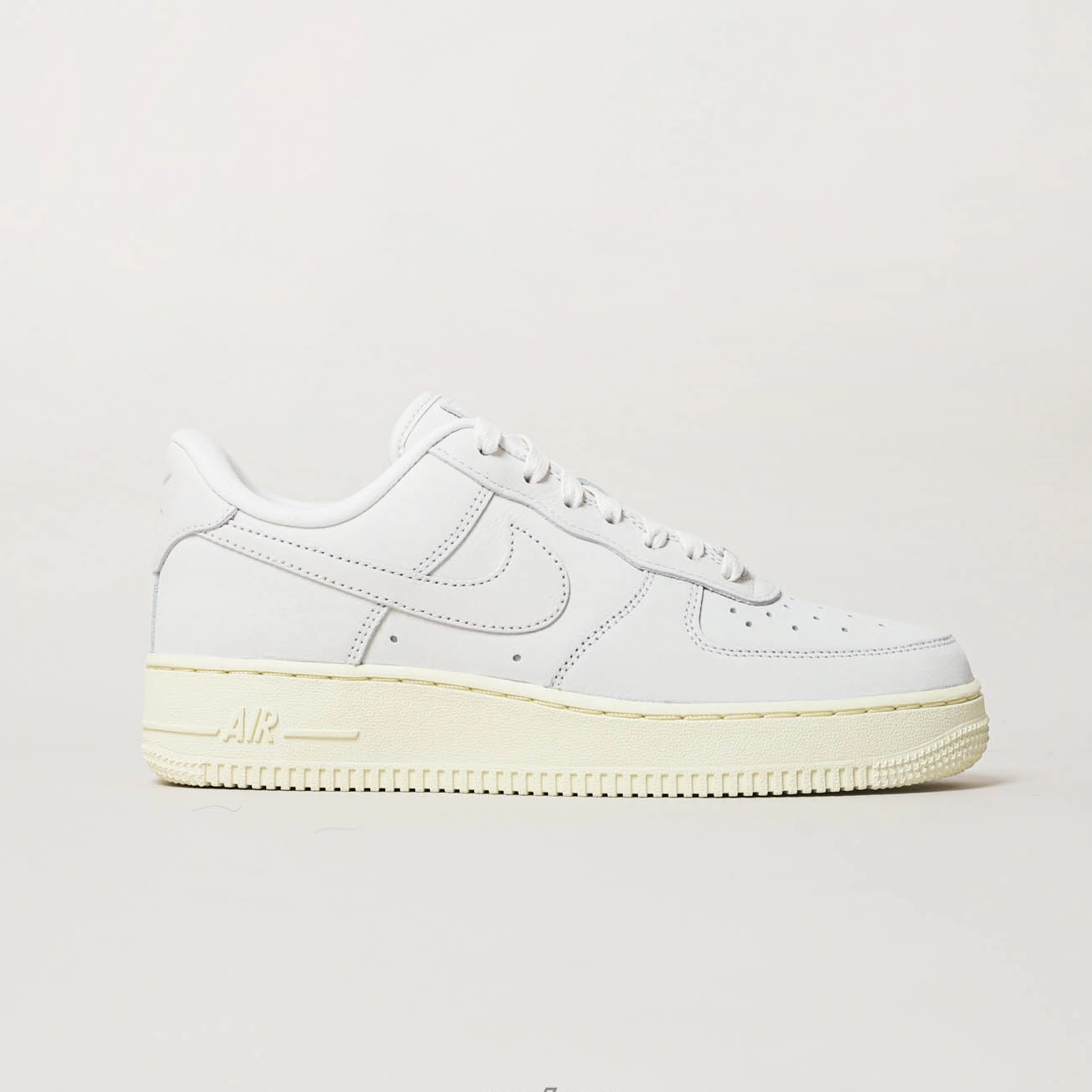 Nike Air Force 1 Off-White (Women's) [DR9503-100]