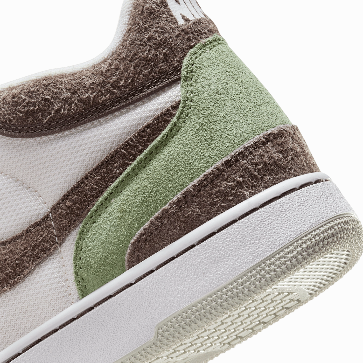 Nike Attack 'Oil Green and Ironstone'