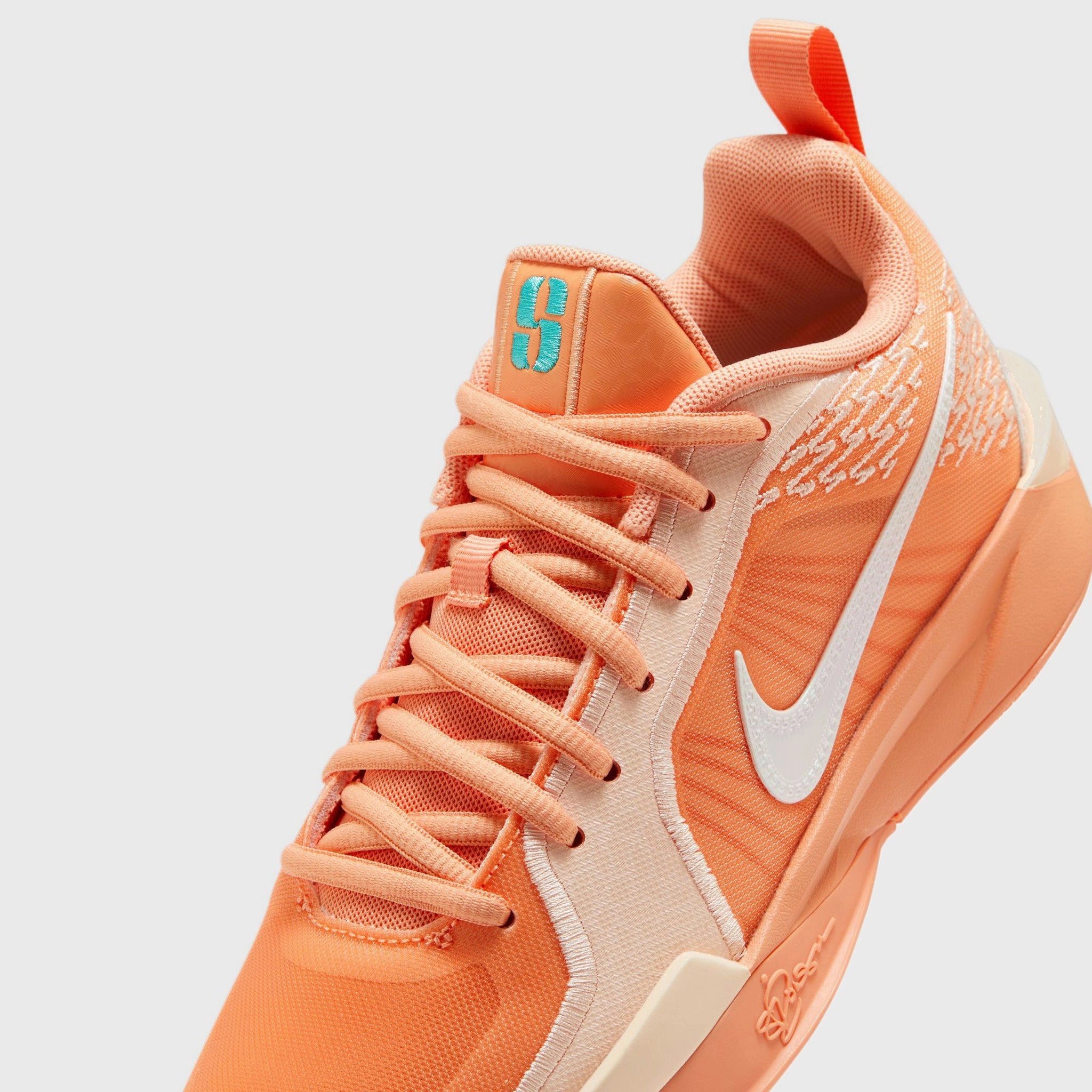 Nike Sabrina 2 GS Apricot Agate / Light Bone - Washed Coral
