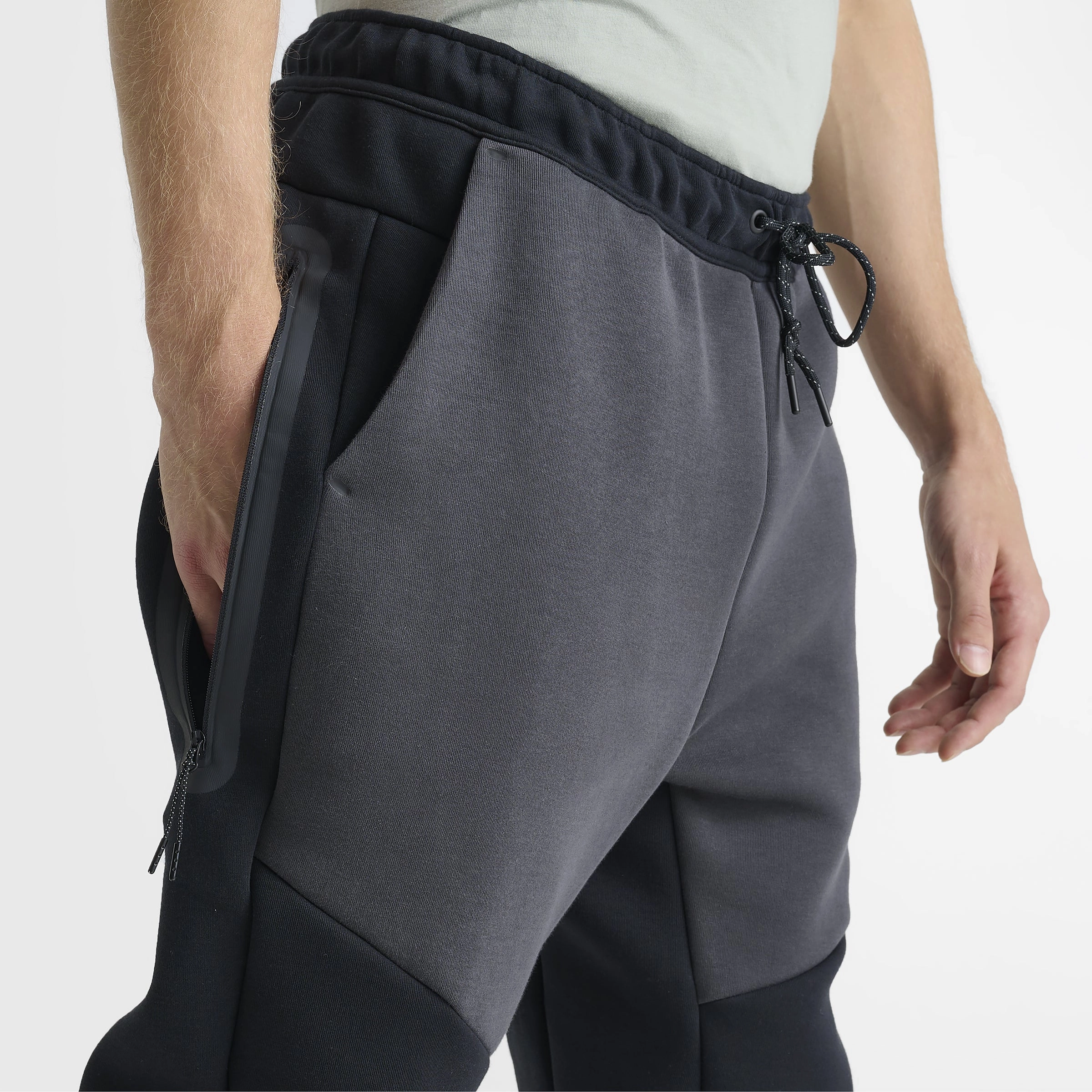 Nike Tech Fleece Jogger Black / Anthracite - Green Strike