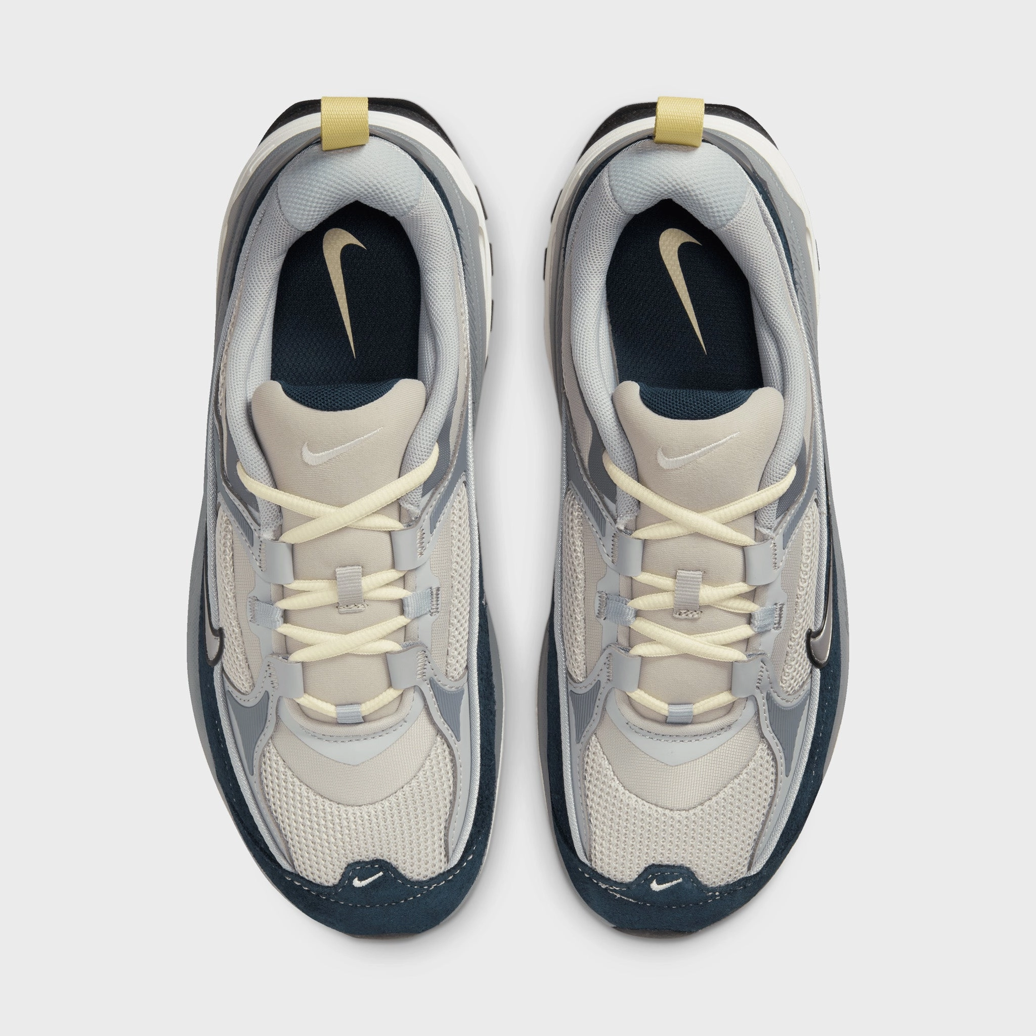 Nike Women's Air Max Bliss Light Iron Ore / Metallic Silver - Cool Grey