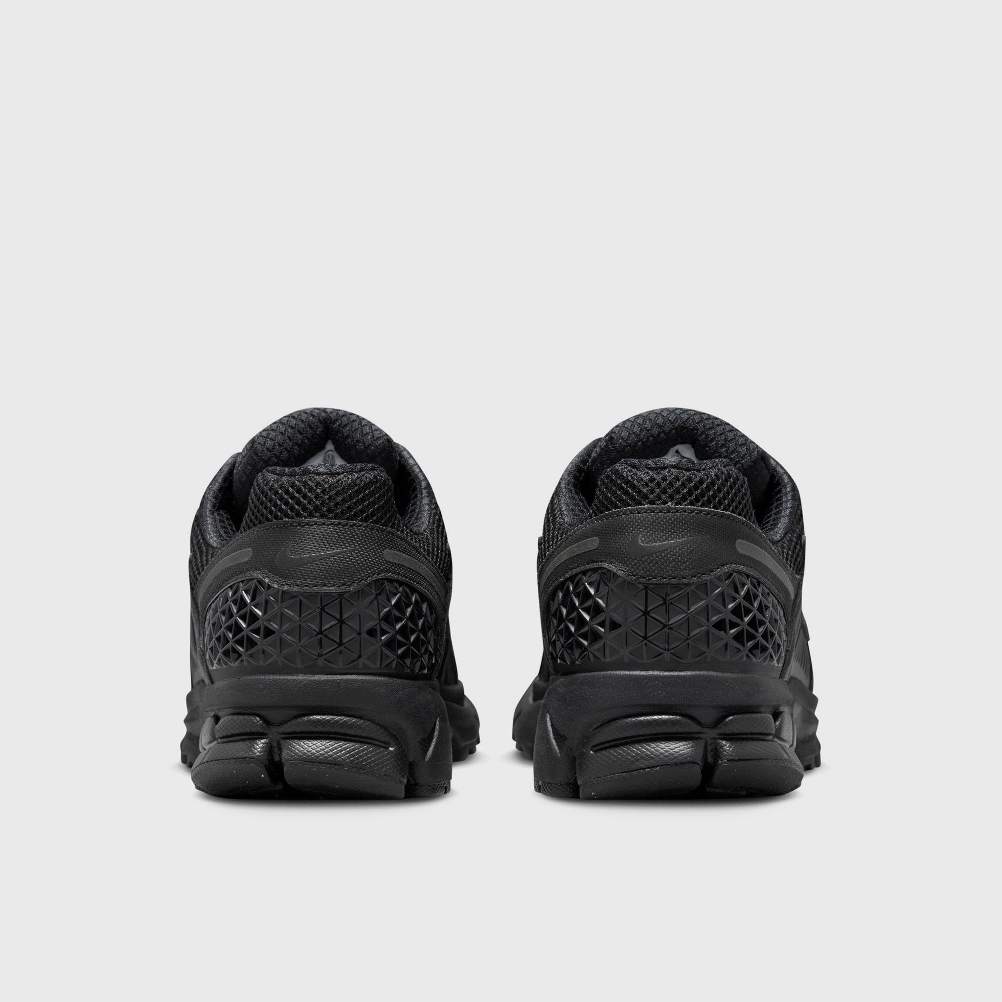 Nike Zoom Vomero 5 SP Black / Black