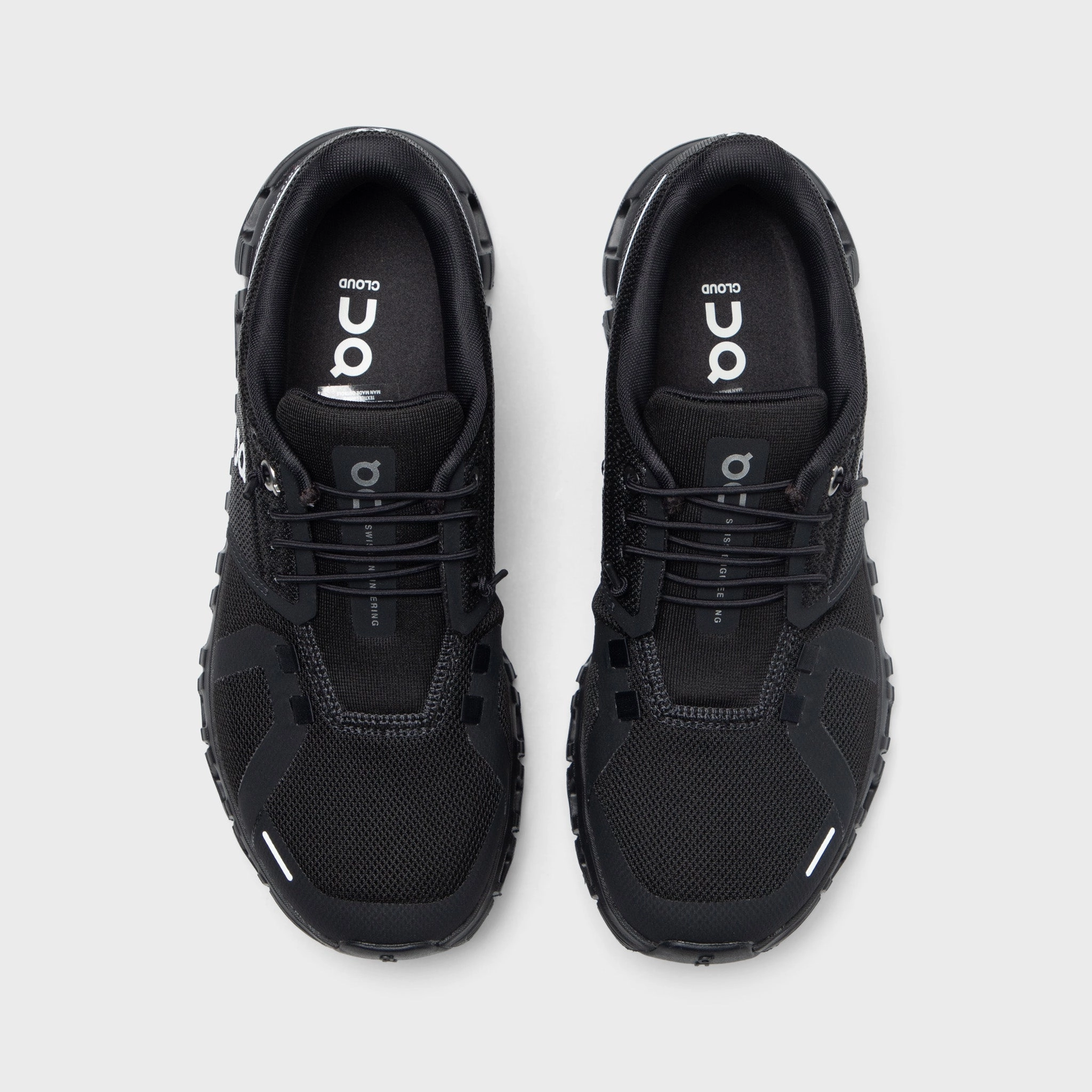 On Women's Cloud 6 Black / Black