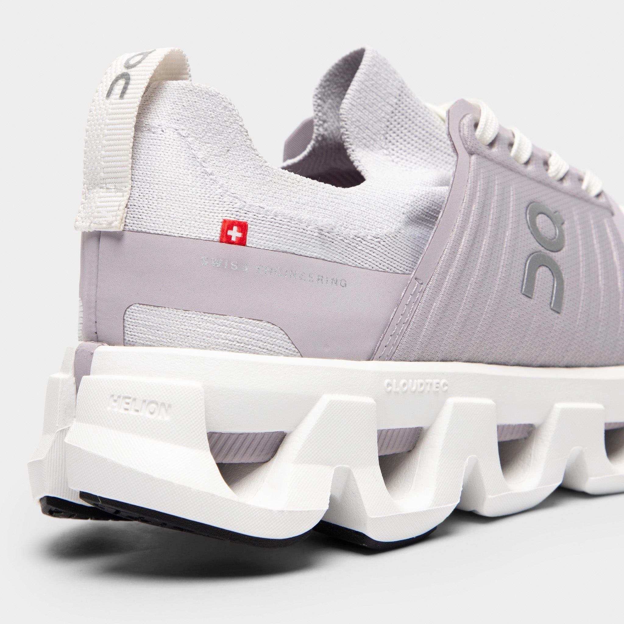 On Women's Cloudswift 4 Lavender / White