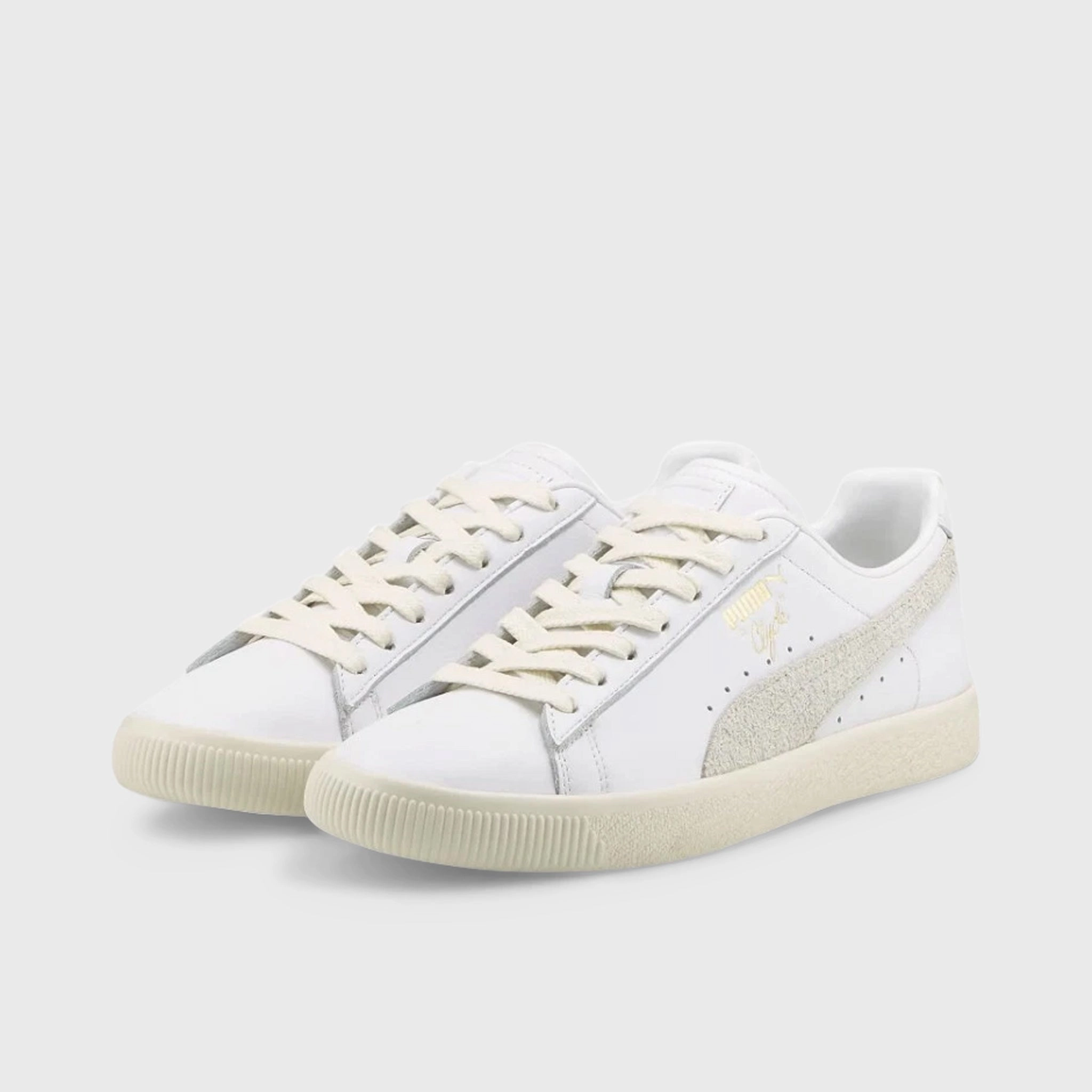 Puma Clyde Base / White