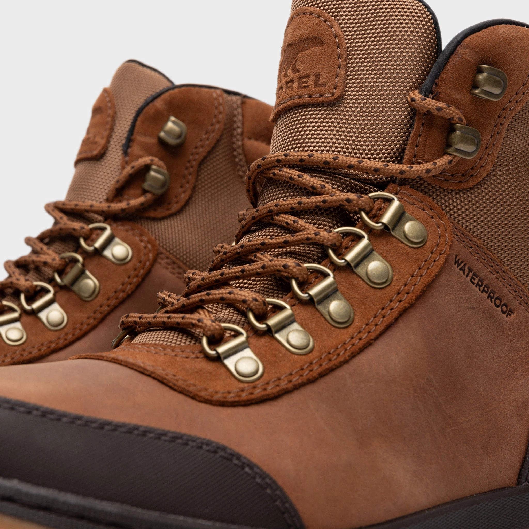 Sorel Ankeny II Hiker Boot Velvet Tan / Black
