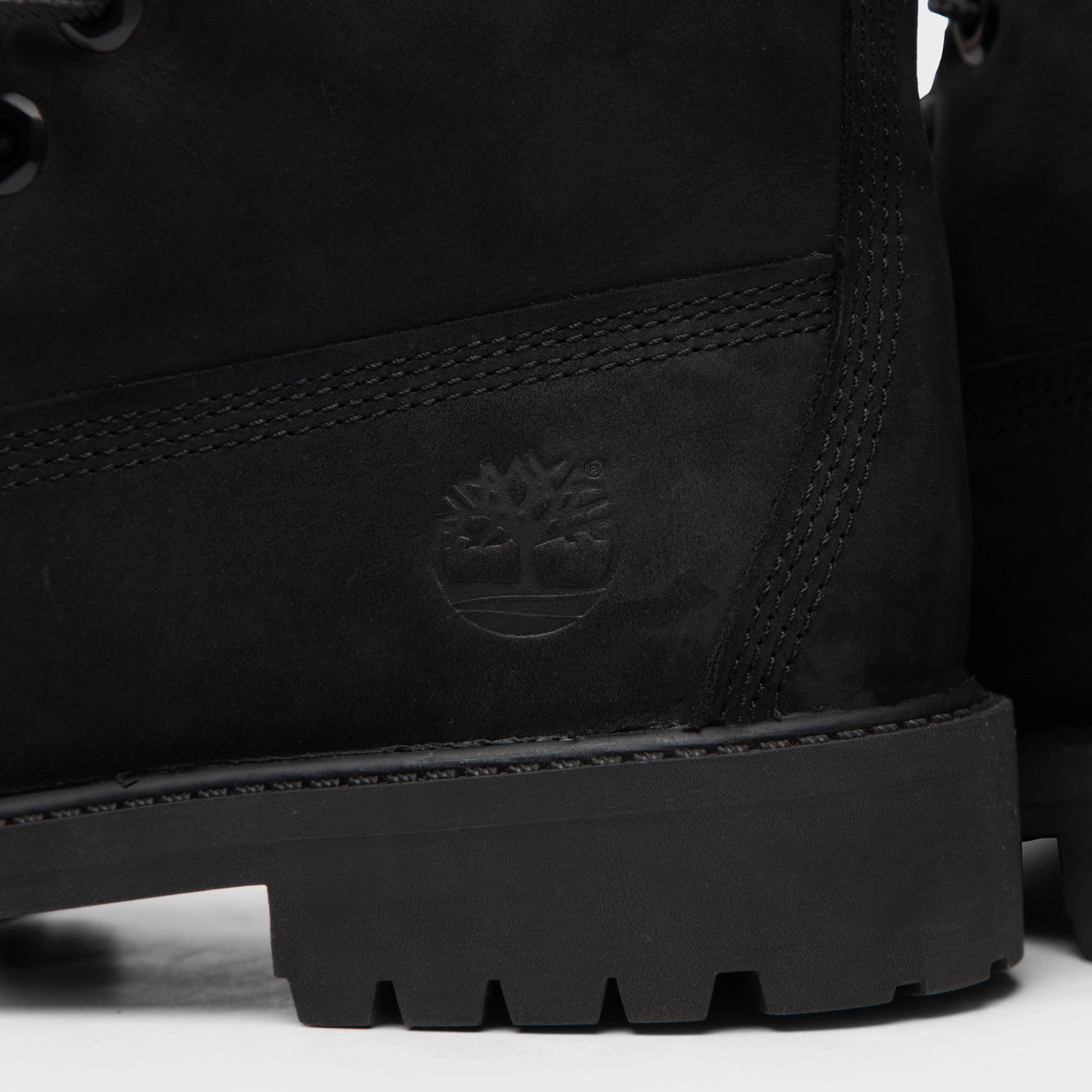 Timberland Juniors' 6-Inch Premium Waterproof Boot / Black Nubuck