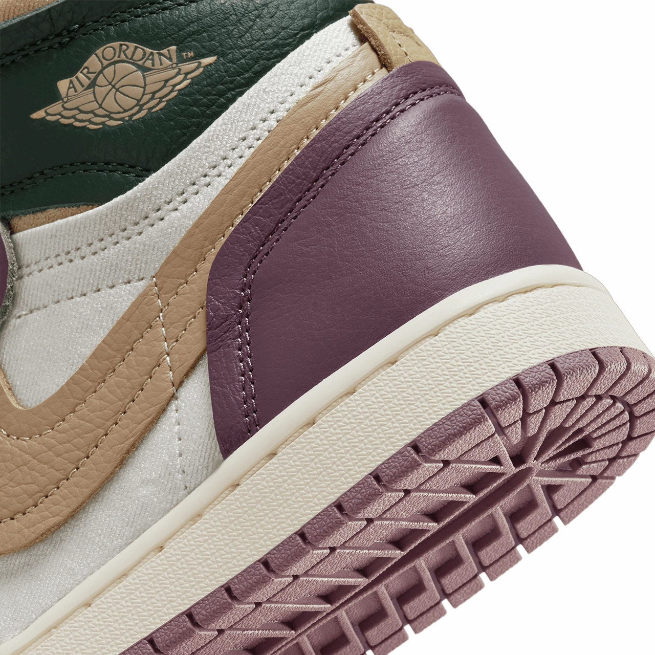 Wmns Air Jordan 1 MM High 'Galactic Jade'