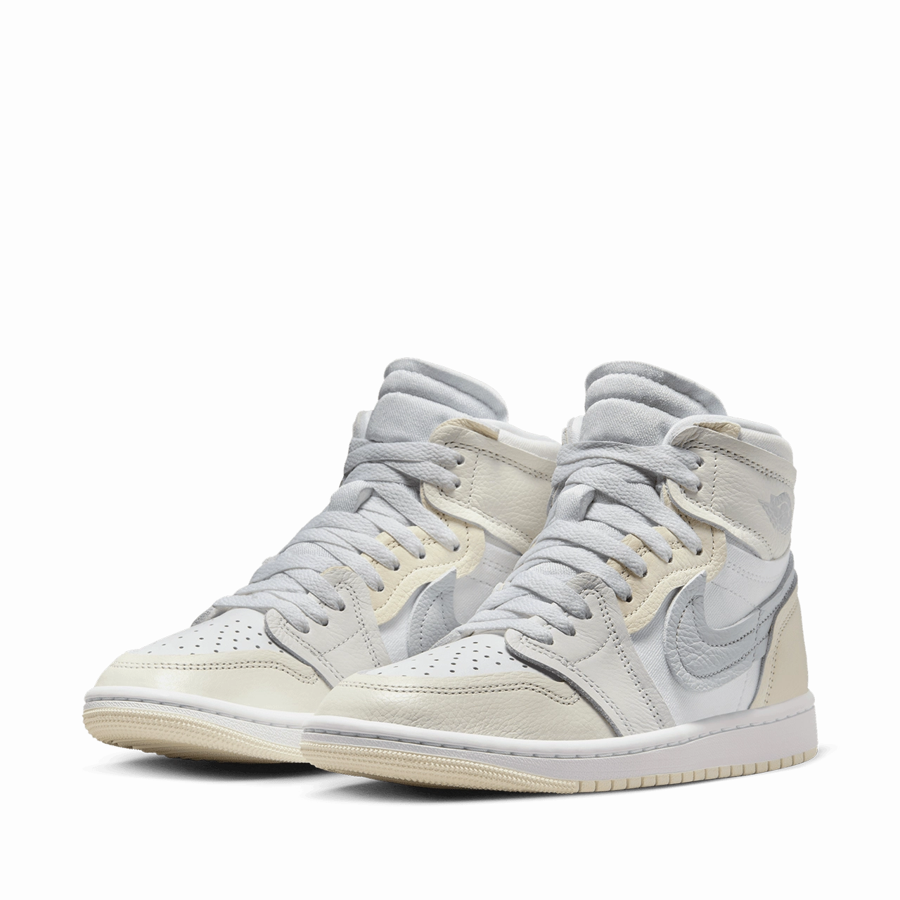 Wmns Air Jordan 1 MM High 'White and Pure Platinum'