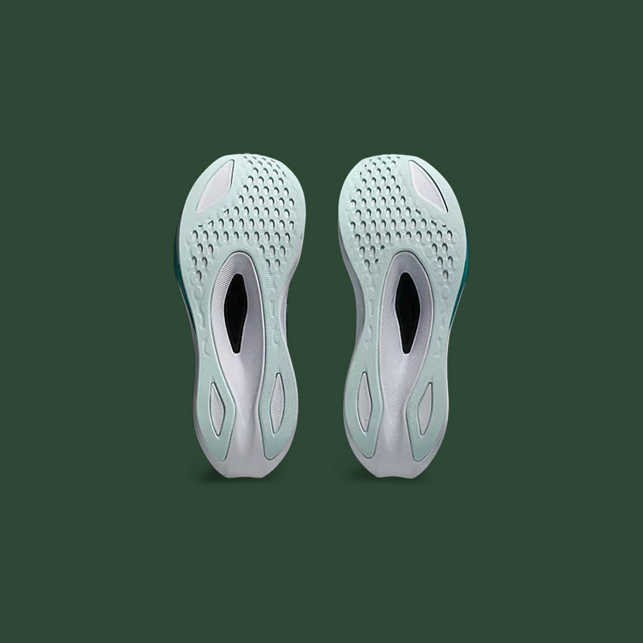 Women's Asics Magic Speed 4